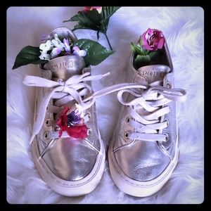 Girls Raph Lauren Polo Gold shoe.